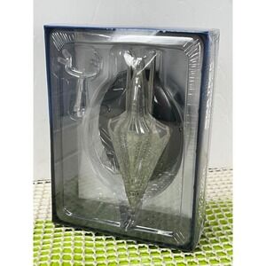 Star Trek voyager Starship Model Collectible Factory Sealed2014 StarTrek.com NEW